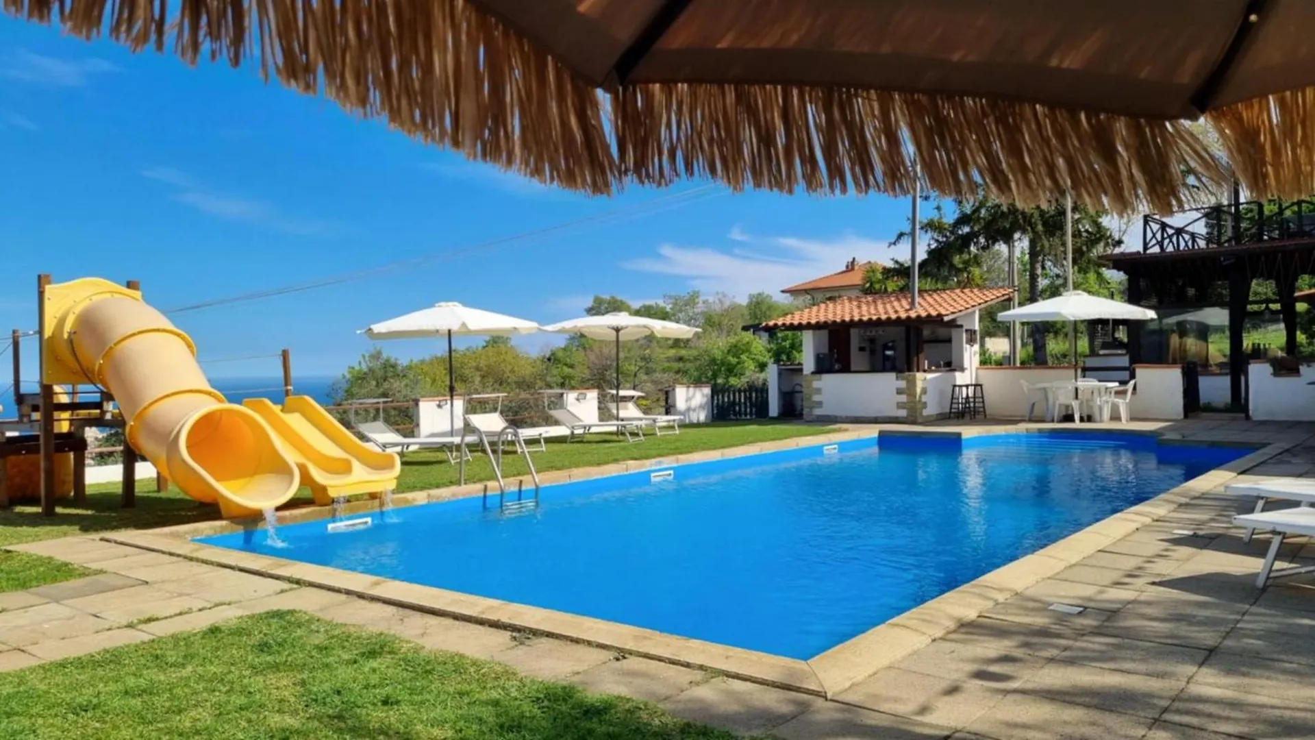 Etna'S Boat House Hotel Piedimonte Etneo Botel